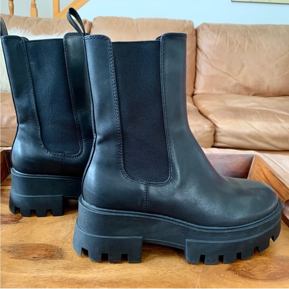 Gianni Bini Black Platform Lug Sole Boots